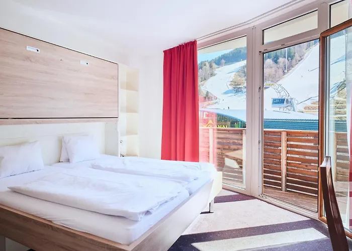 Planai By Alpeffect 酒店 4*